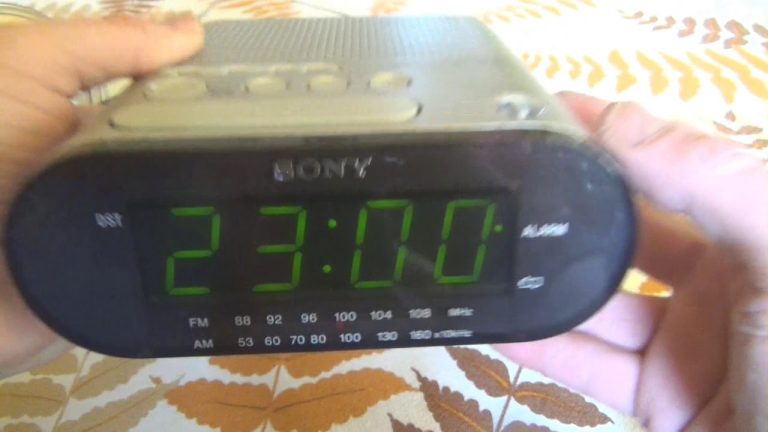 Aprende a programar tu Reloj Despertador Sony Dream Machine con el Manual en solo 3 pasos.