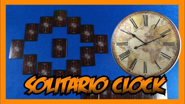 Descubre el fascinante mundo del solitario con cartas españolas y un reloj
