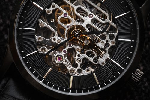 Descubre los 10 componentes esenciales del reloj de pulsera