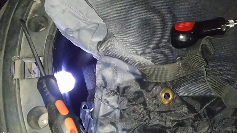 ¡No pierdas tiempo! Aprende a cambiar la pila del reloj de tu Aprilia Arrecife